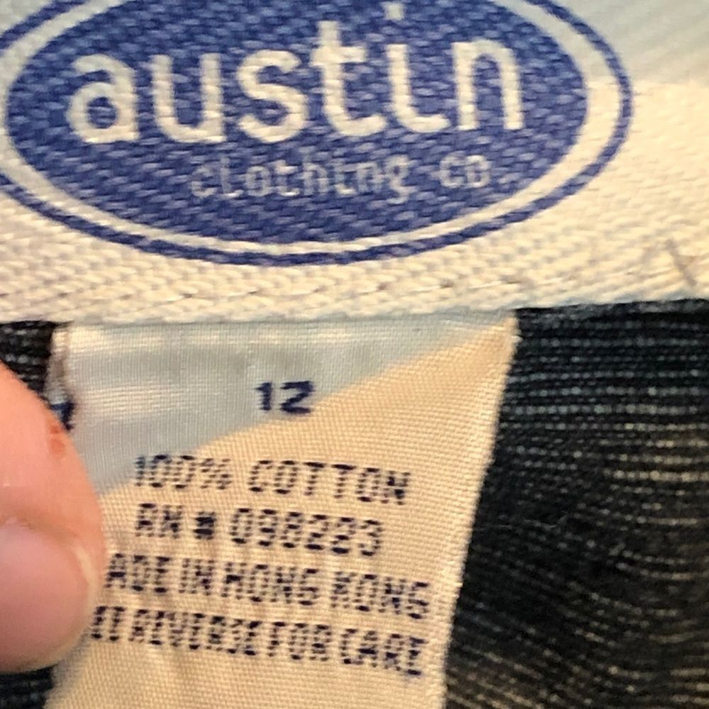 Austin Clothing Co. Denim Skirt - Picture 7 of 7